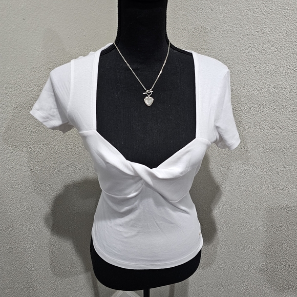 GUESS S/S stretch rib Top - Picture 2 of 4